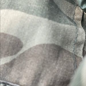 Meet your Posher, Serena